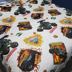 Monster Jam Twin Flat Sheet Grave Digger Monster Mutt Maximum Destruction Trucks